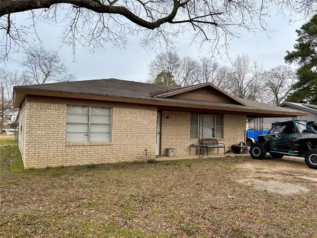$110,000 | 135 1st SE Street, Detroit, TX 75436