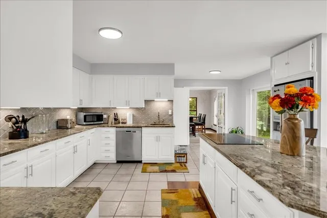 $944,900 | 520 Mill Road, Hallstead, PA 18822