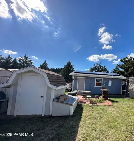 $279,900 | 18212 Pioneer Avenue, Peeples Valley, AZ 86332