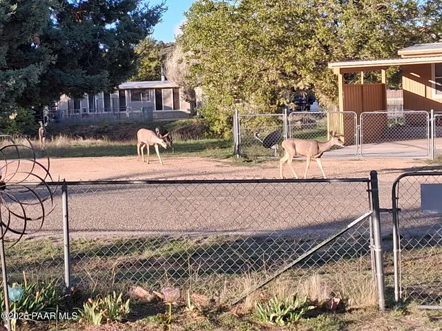 $279,900 | 18212 Pioneer Avenue, Peeples Valley, AZ 86332