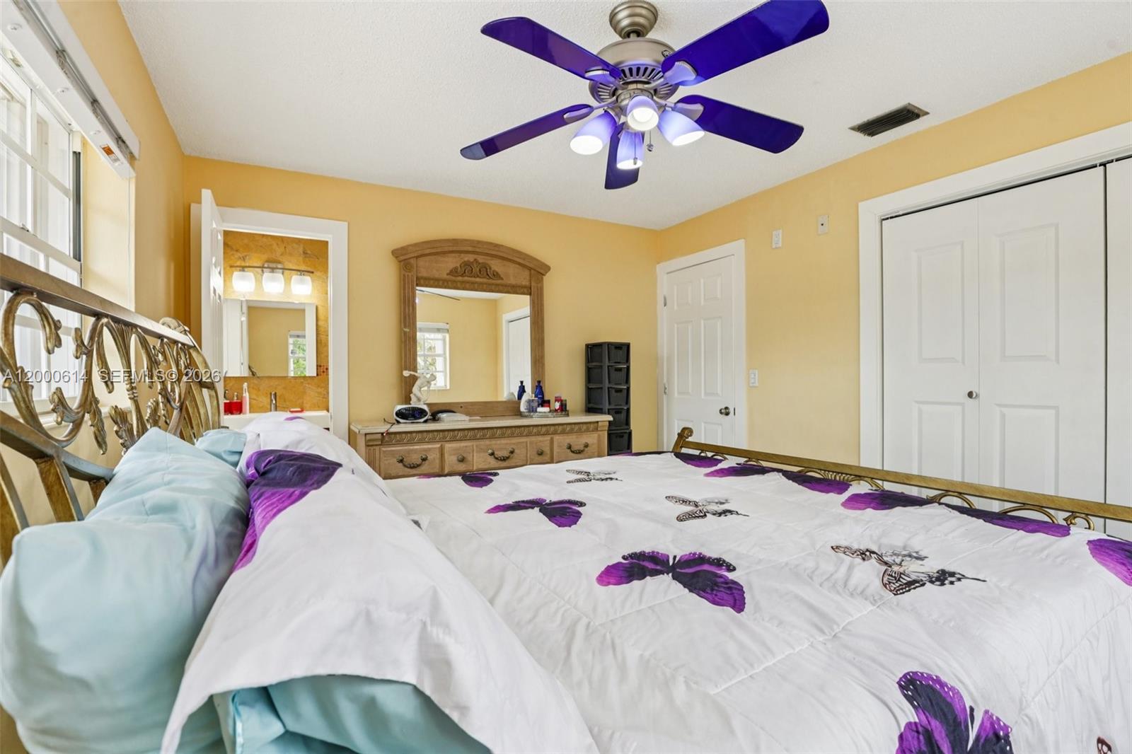 1900 Southwest 87th Court Miami, FL 33165 - Photo 18 of 25