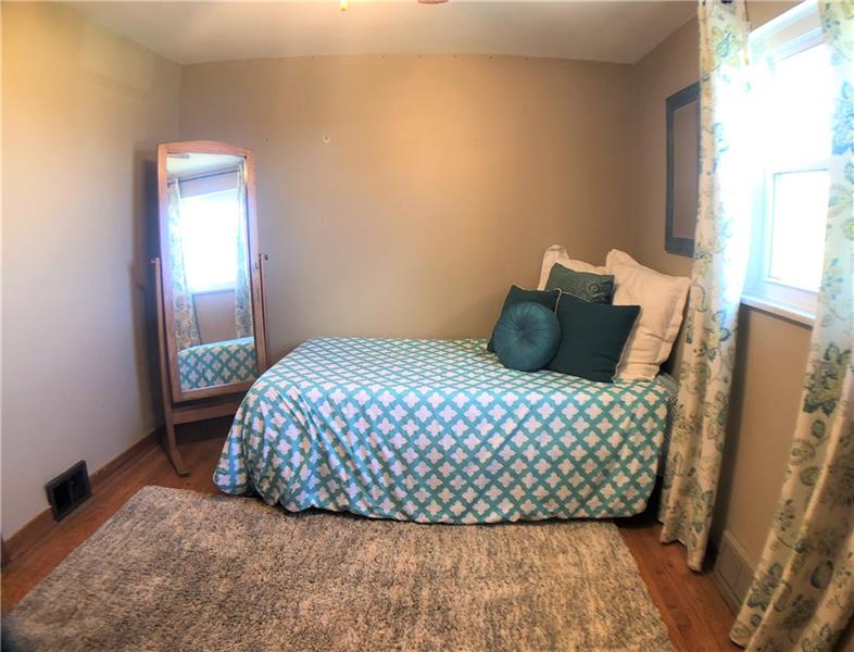 426 McGovern Road Houston, PA 15342 - Photo 17 of 24 Gallery Image 17