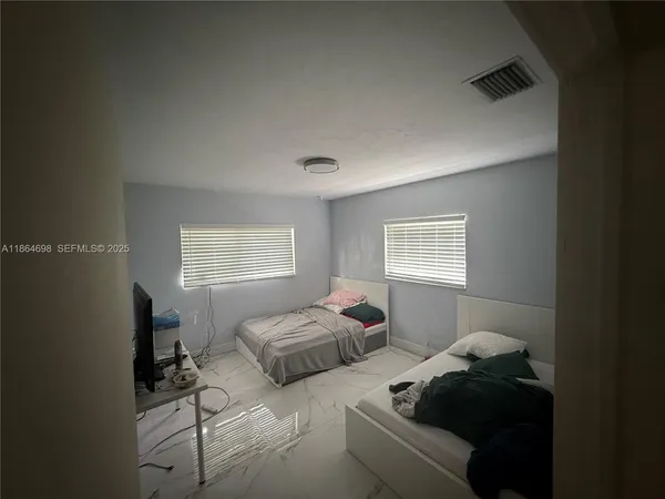 $2,500,000 | 15765 Southwest 206th Avenue, Miami, FL 33187