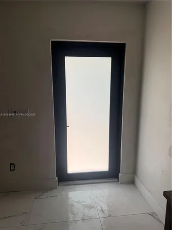 $2,500,000 | 15765 Southwest 206th Avenue, Miami, FL 33187