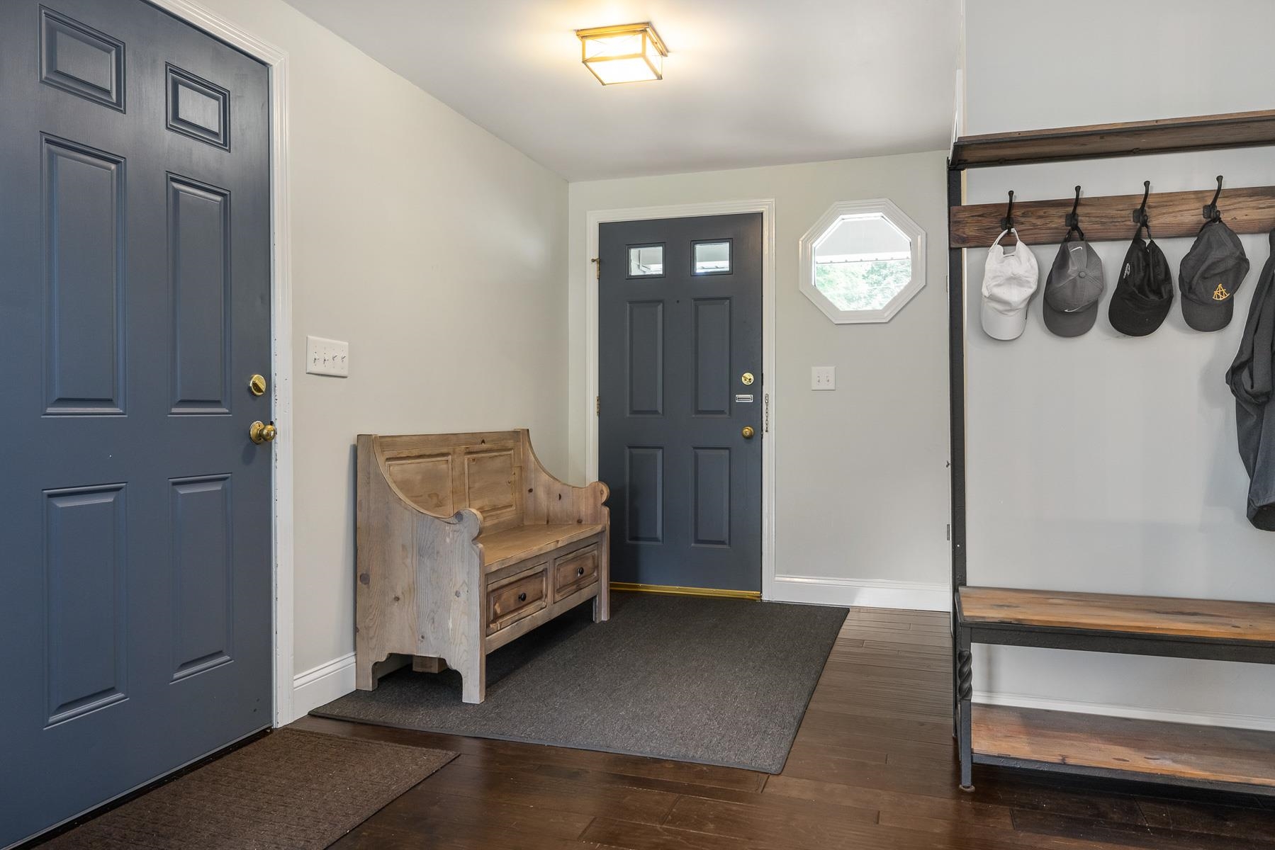 4 Hampshire Road North Hampton, NH 03862 - Photo 2 of 40