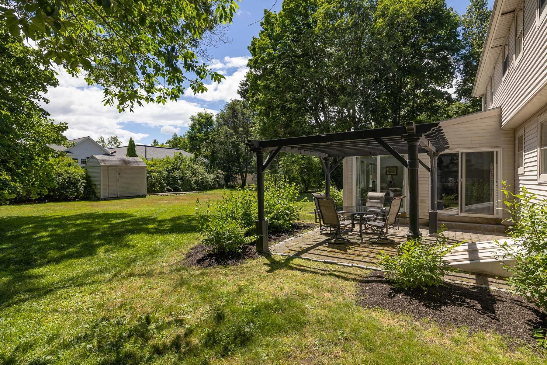 4 Hampshire Road North Hampton, NH 03862 - Photo 33 of 40
