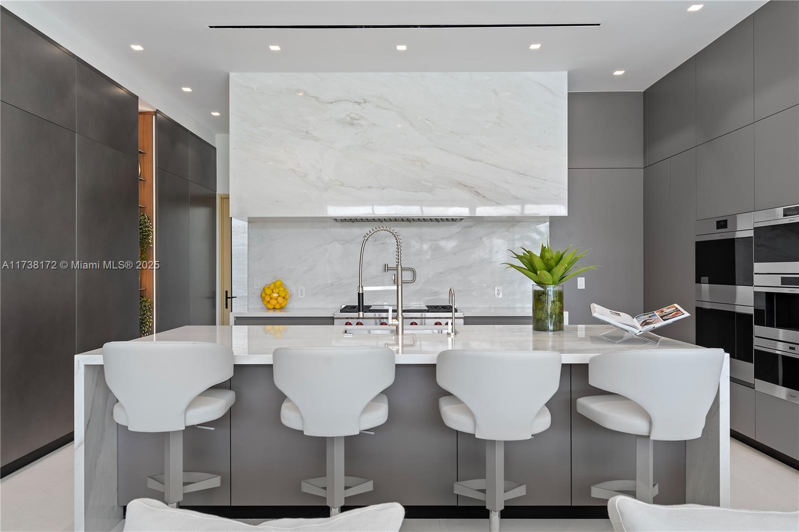 6494 Allison Road Miami Beach, FL 33141 - Photo 20 of 59