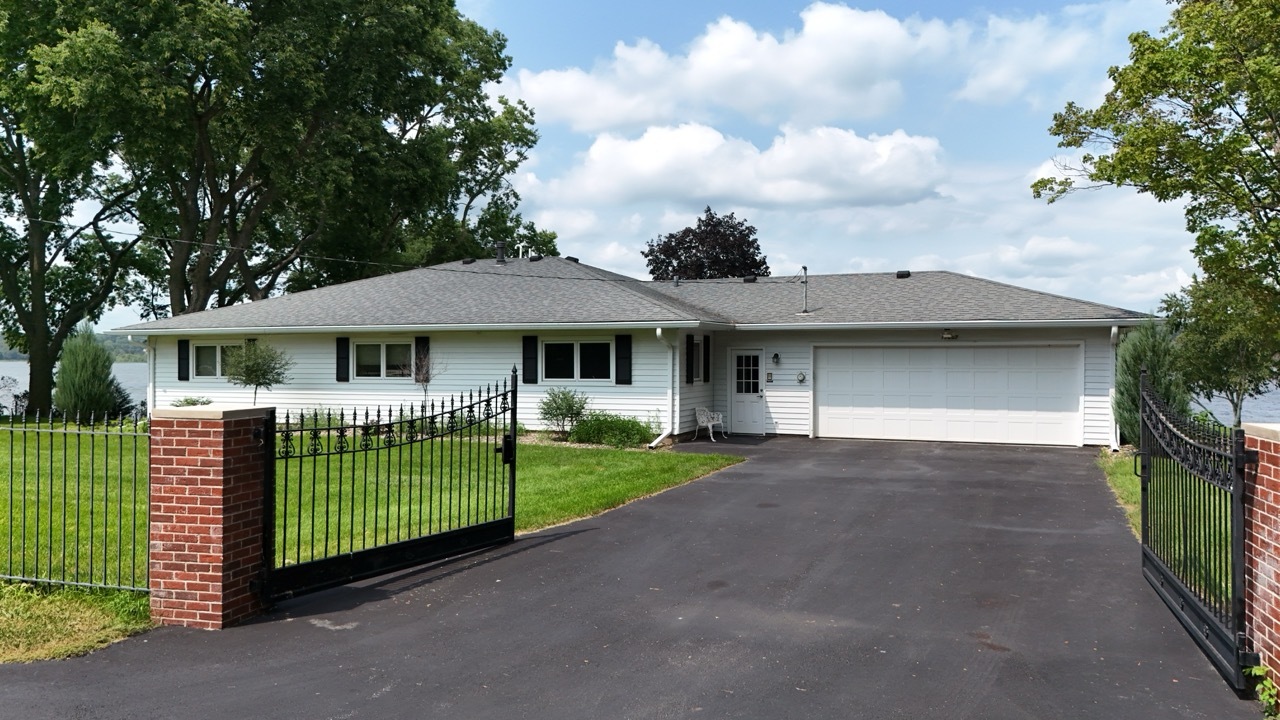 17807 Rte 84 North East Moline, IL 61244 - Photo 2 of 27 Gallery Image 2