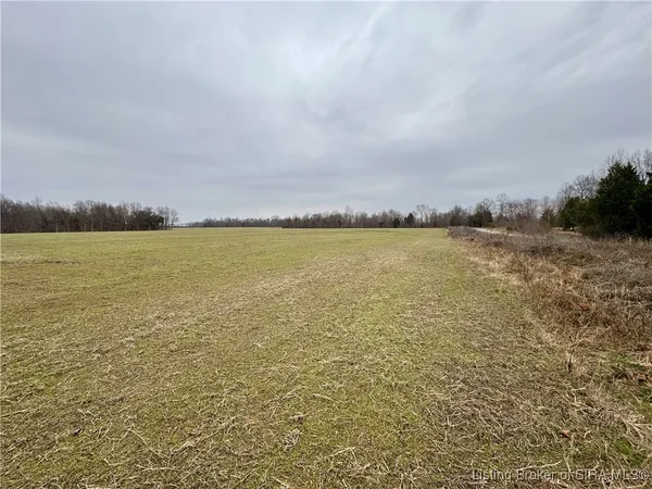 $300,000 | East Mccormick Road, Leavenworth, IN 47118