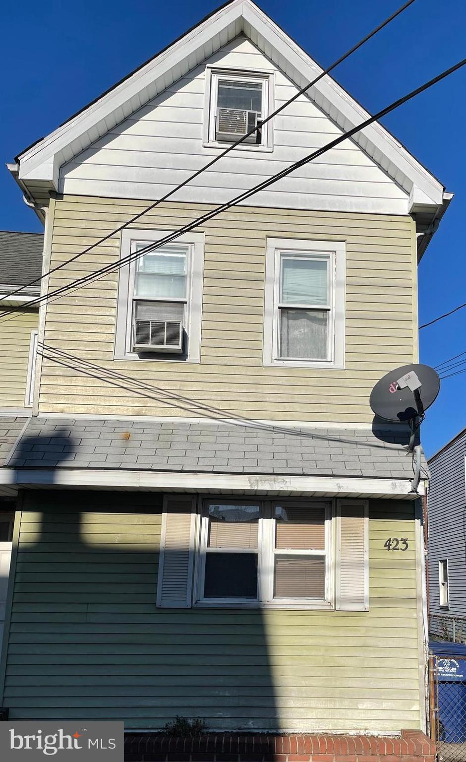 423 Kossuth Street Riverside, NJ 08075 - Photo 2 of 2