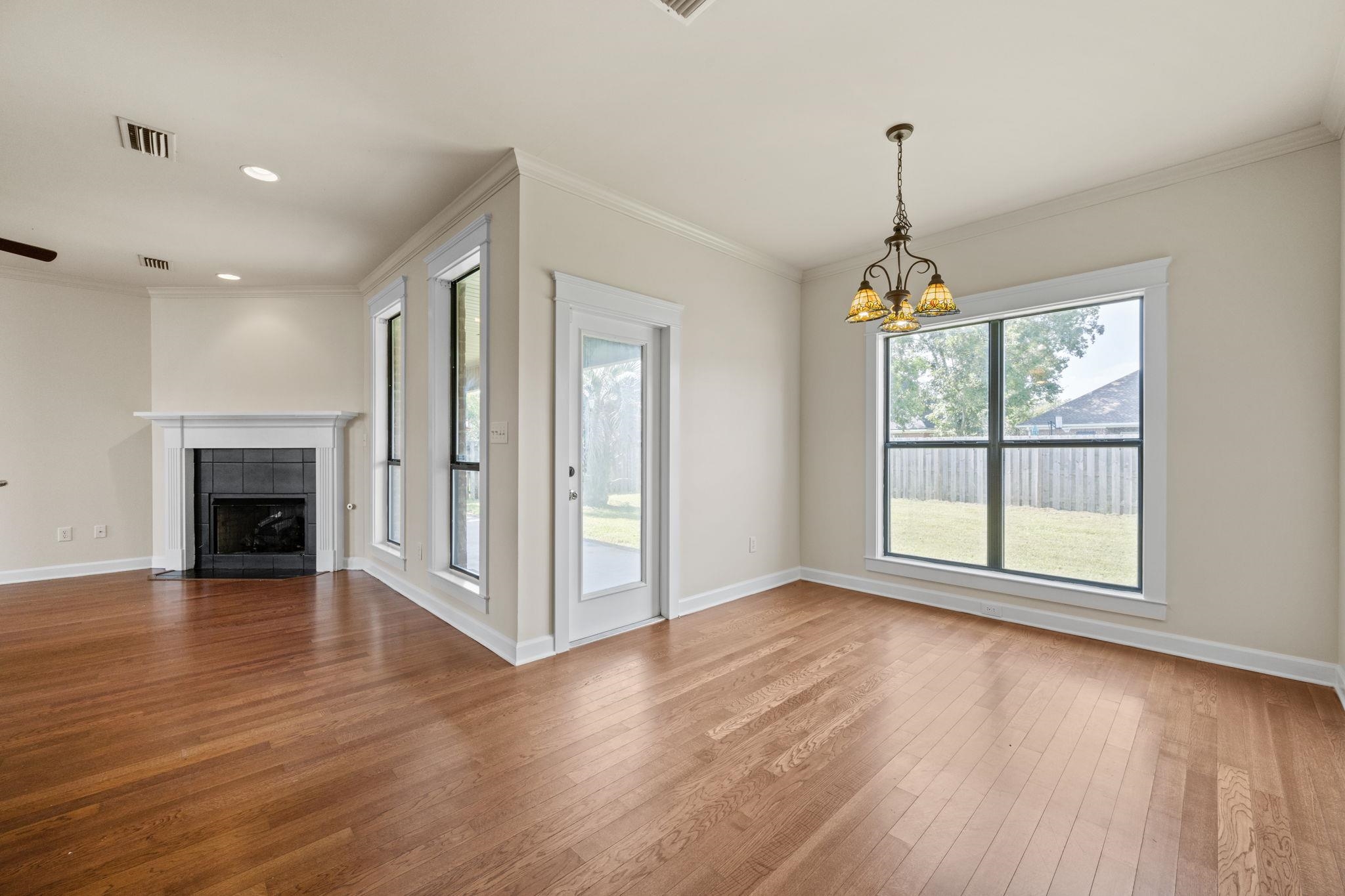 9406 Sanibel Loop Daphne, AL 36526 - Photo 7 of 36