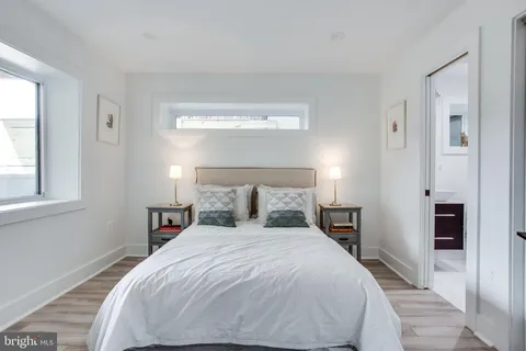 $3,000 | 22 Bryant Street Northwest, Unit 1, Washington, DC 20001