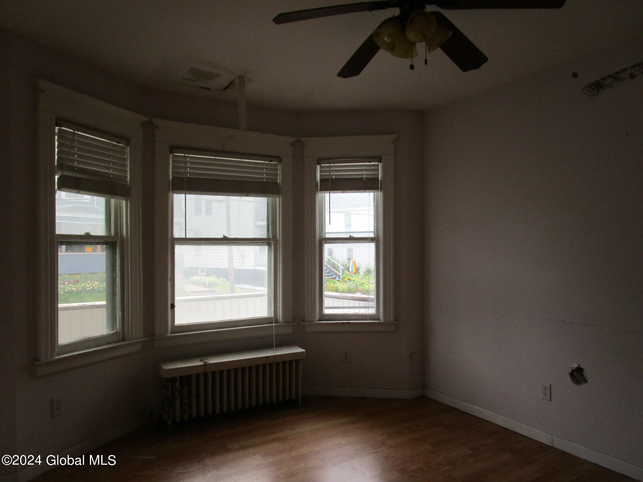 1021 Forest Road Schenectady, NY 12303 - Photo 13 of 39 IMG_5574