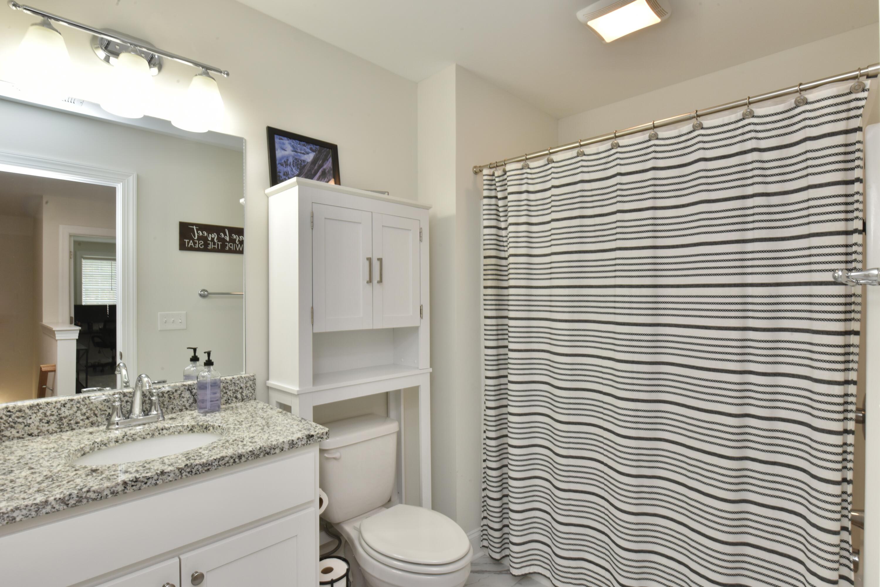 8334 Southwest Cottage Way Cleveland, TN 37311 - Photo 20 of 30 Guest Bathroom (full)