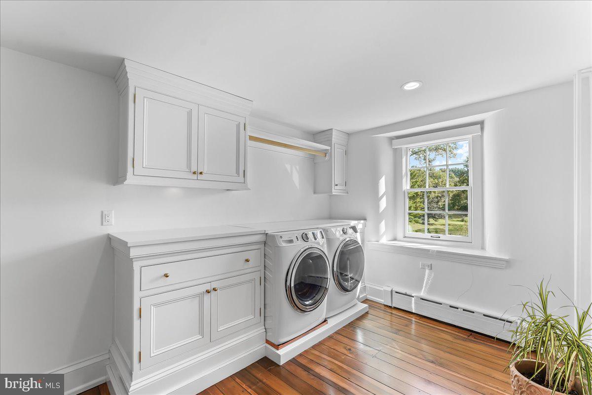 80 Heyburn Road Chadds Ford, PA 19317 - Photo 60 of 75 a utility room with sink dryer and washer