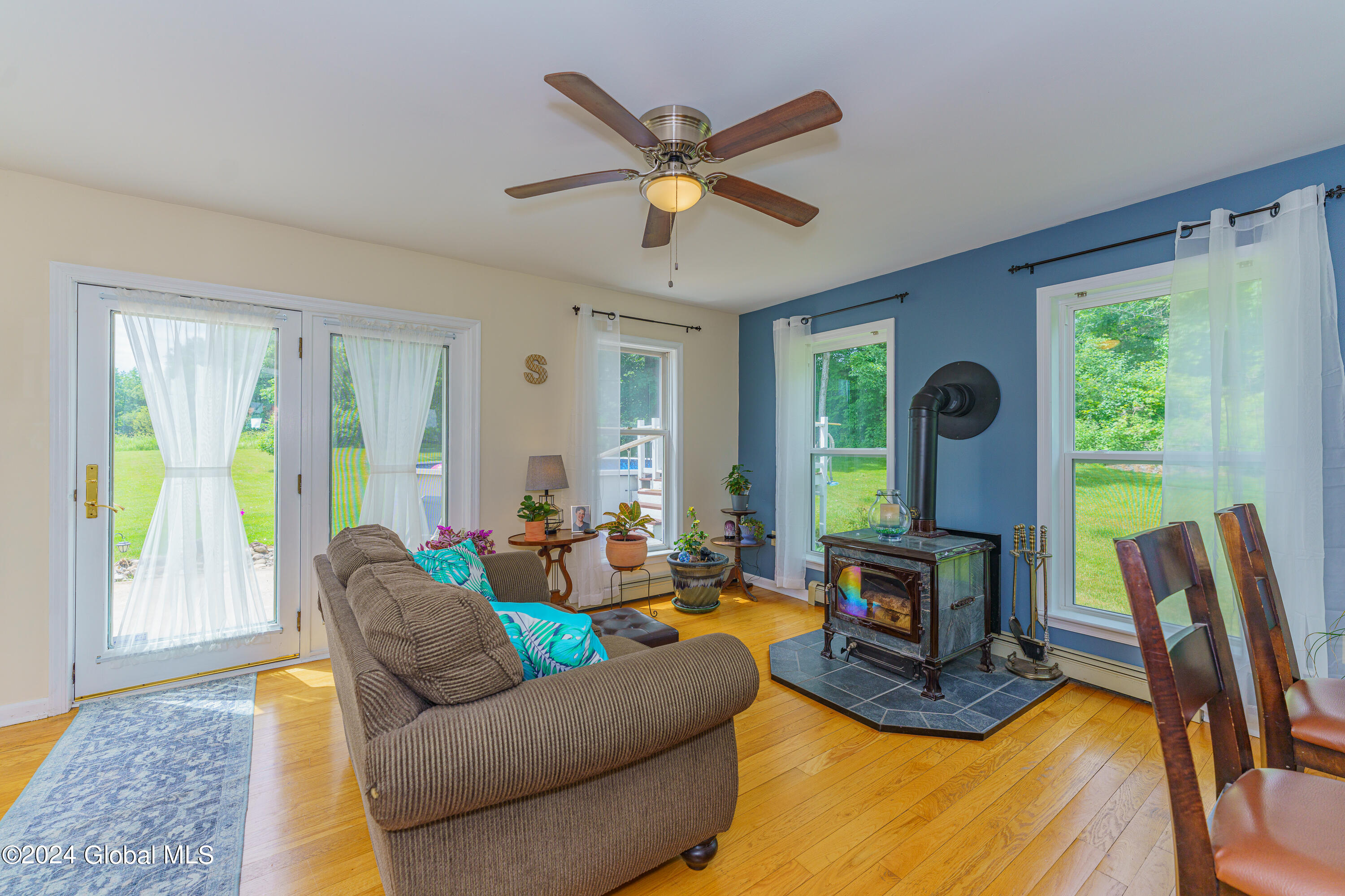 570 Knickerbocker Road Schodack, NY 12156 - Photo 8 of 38 3 Familyroom 2