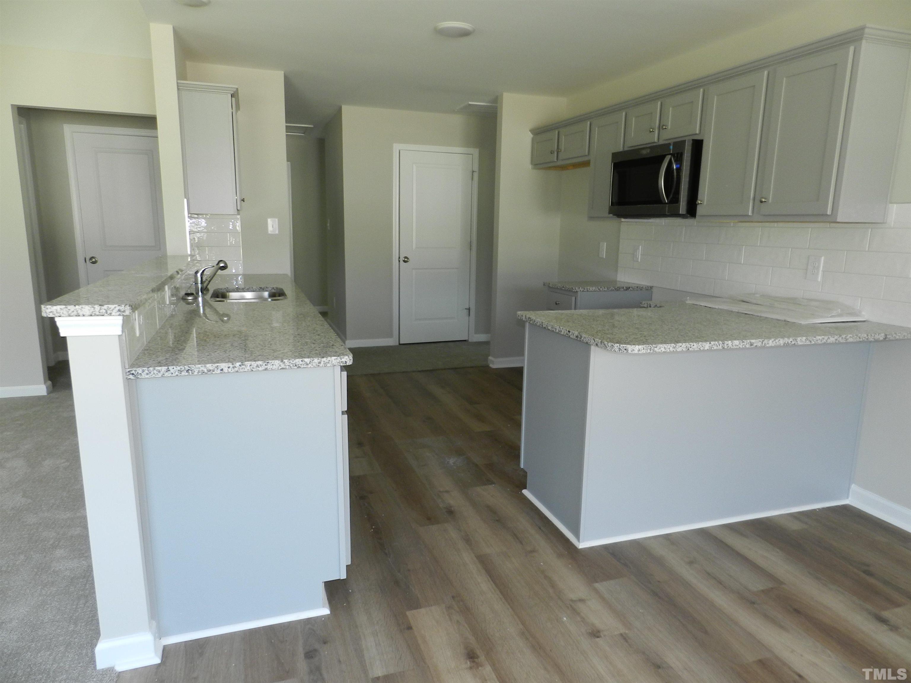 381 Touchdown Way Benson, NC 27504 - Photo 5 of 17 Gallery Image 5