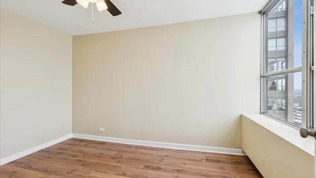 $235,000 | 655 West Irving Park Road, Unit 3704, Chicago, IL 60613