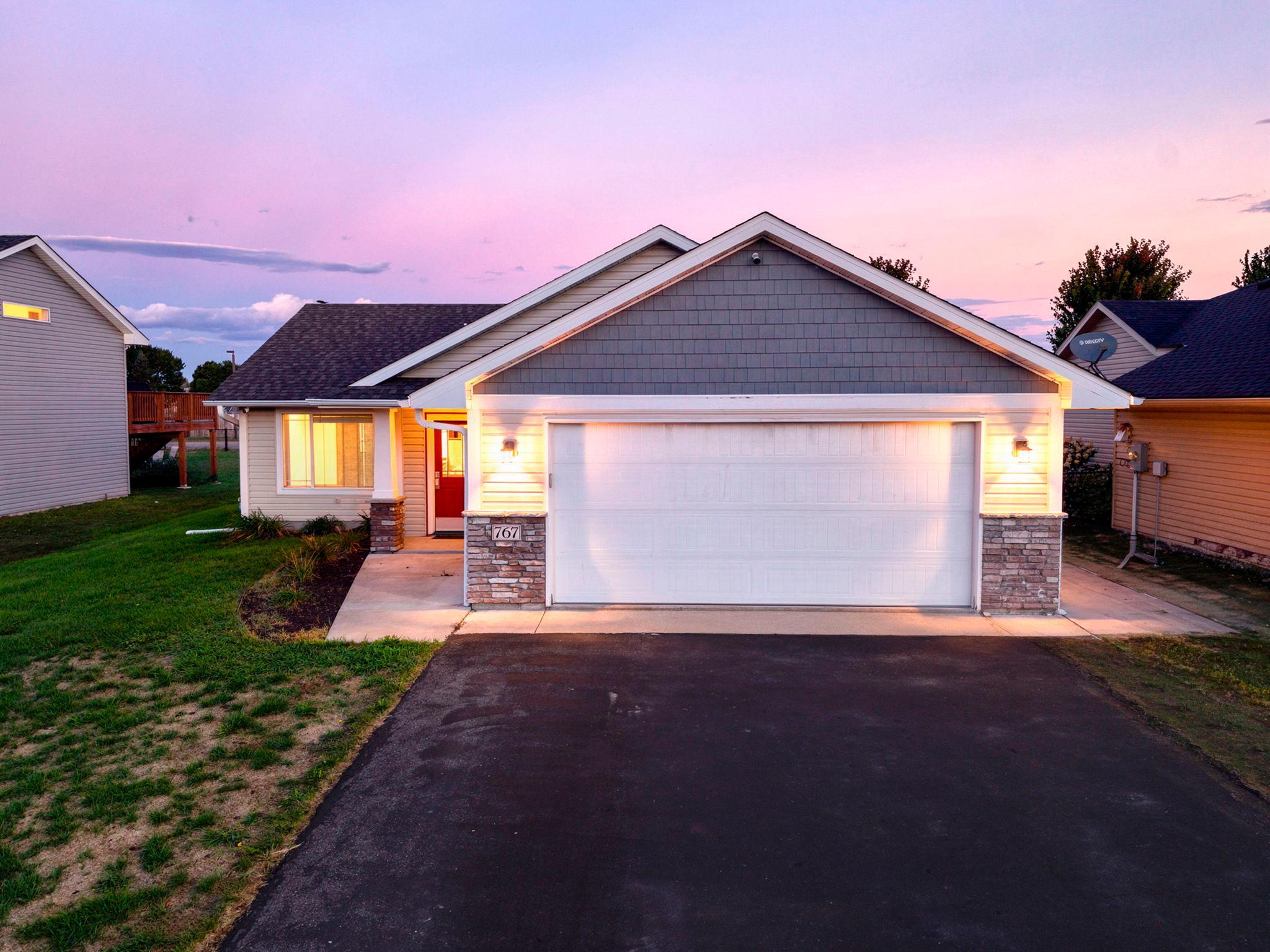 767 Park Brook Road Northwest Isanti, MN 55040 - Photo 1 of 38 Gallery Image 1