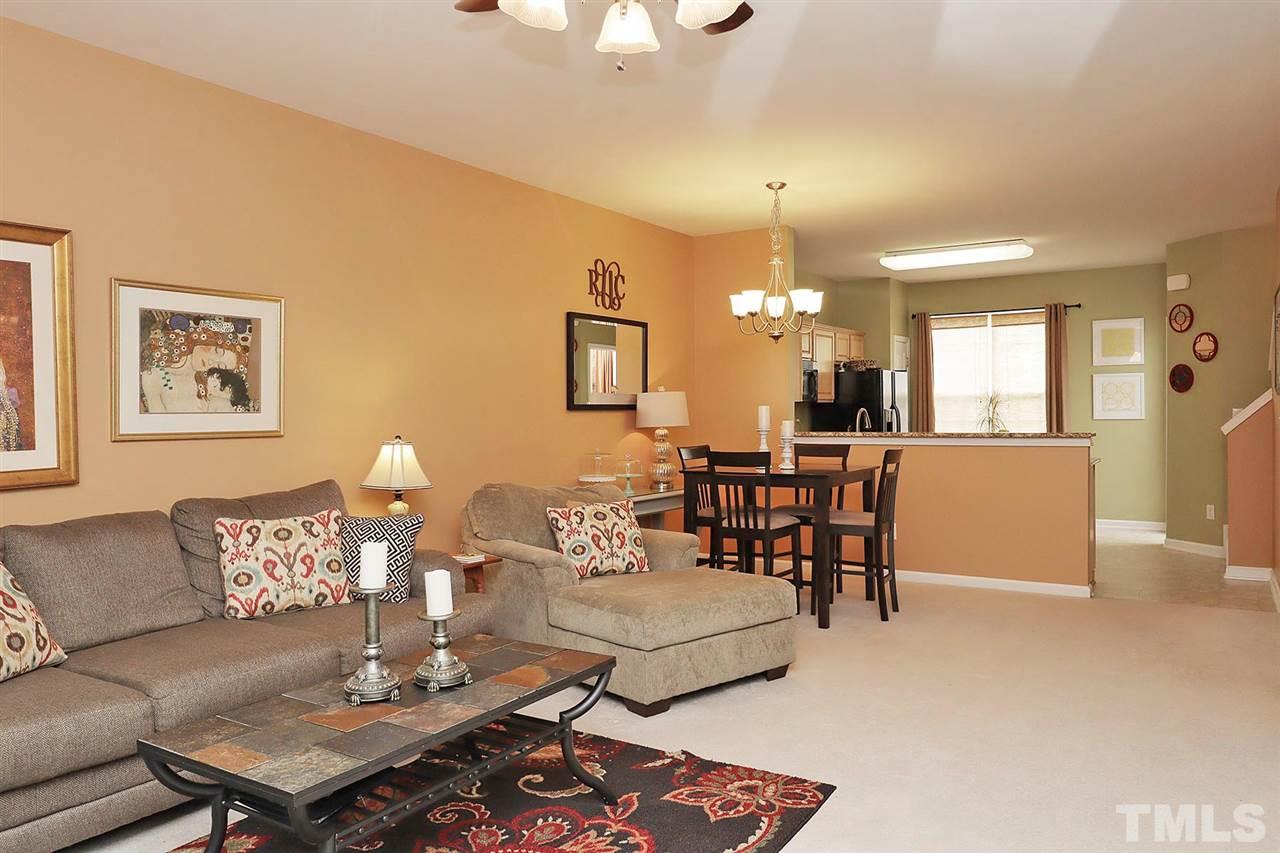 1662 Brook Fern Way Raleigh, NC 27609 - Photo 5 of 22