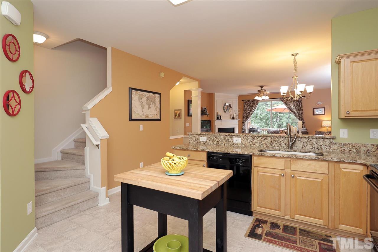1662 Brook Fern Way Raleigh, NC 27609 - Photo 7 of 22