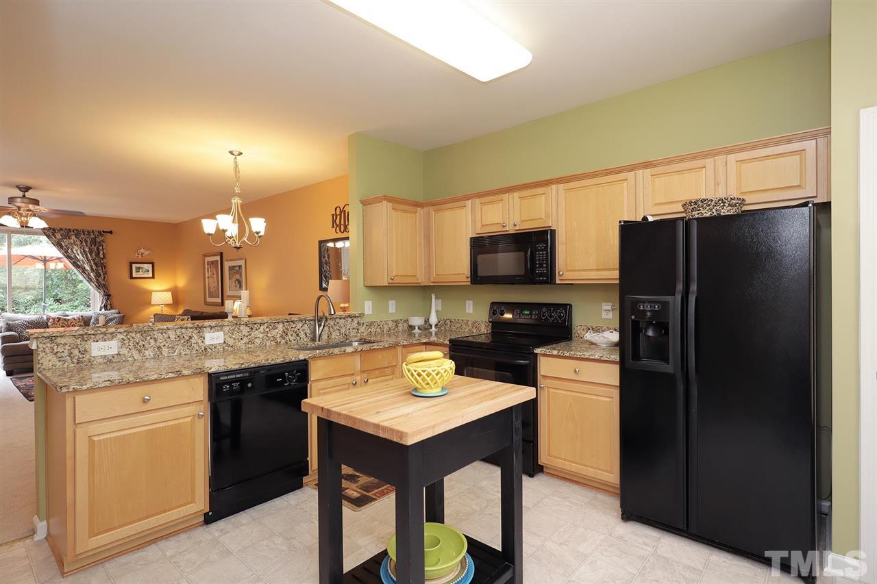 1662 Brook Fern Way Raleigh, NC 27609 - Photo 9 of 22