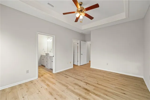 $335,900 | 706 Northwest Green Drive, Grain Valley, MO 64029