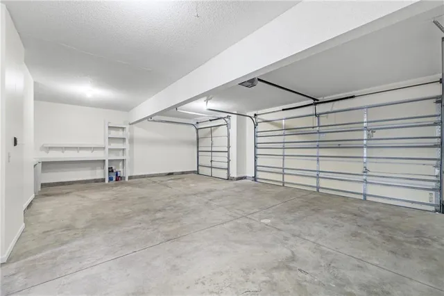 $335,900 | 706 Northwest Green Drive, Grain Valley, MO 64029