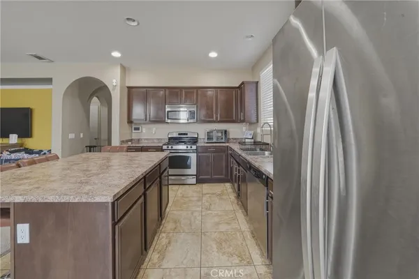 $459,900 | 14945 Cobalt Road, Victorville, CA 92394