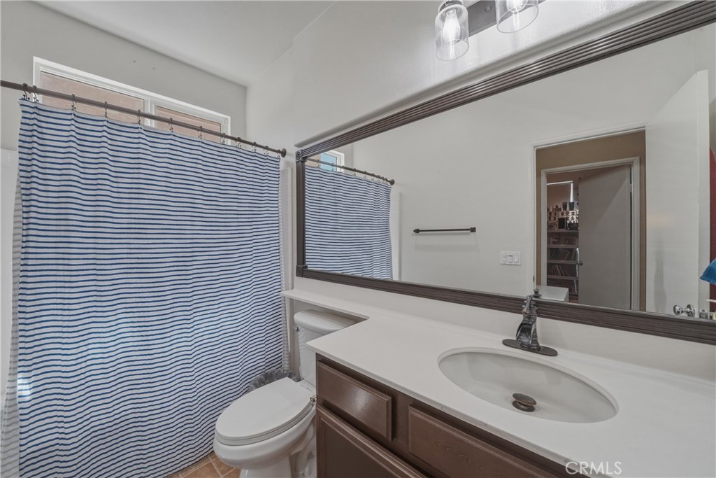 14945 Cobalt Road Victorville, CA 92394 - Photo 16 of 28