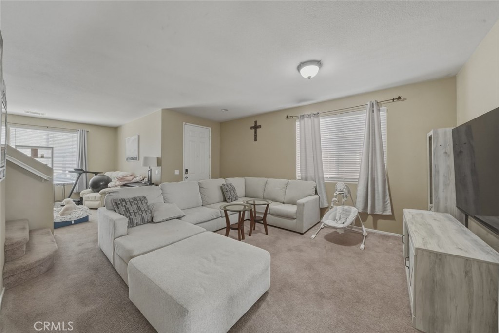 14945 Cobalt Road Victorville, CA 92394 - Photo 10 of 28