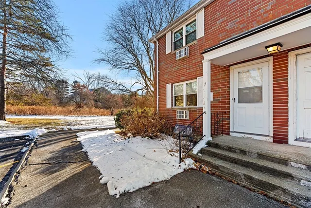 $399,900 | 2 Kingston Street, Unit 2, North Andover, MA 01845