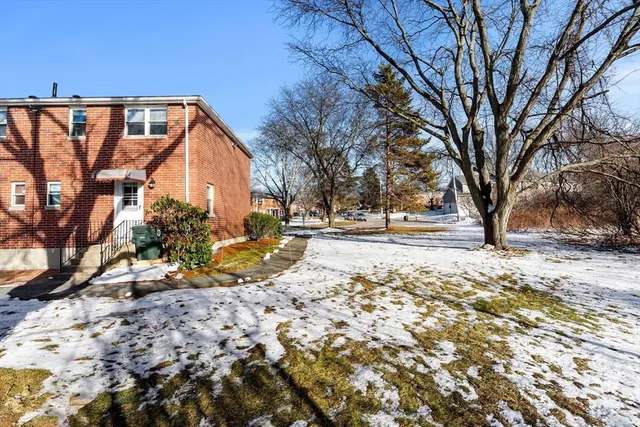 $399,900 | 2 Kingston Street, Unit 2, North Andover, MA 01845
