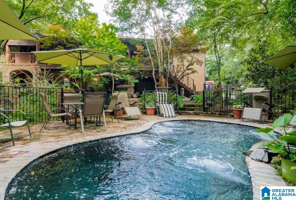 2525 Shades Crest Road Birmingham, AL 35216 - Photo 46 of 47
