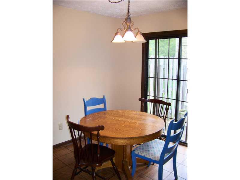 2140 Brewster Road Indianapolis, IN 46260 - Photo 11 of 24 Gallery Image 11