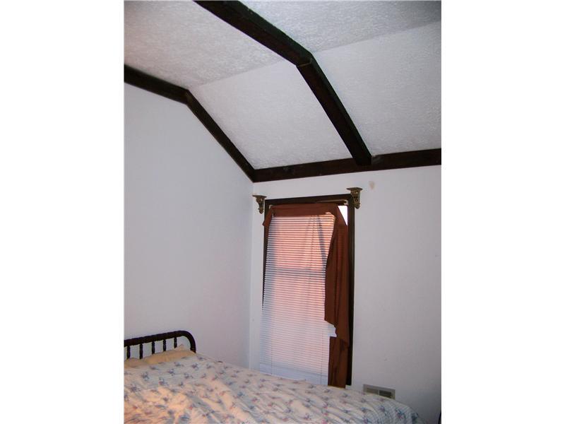 2140 Brewster Road Indianapolis, IN 46260 - Photo 20 of 24 Gallery Image 20