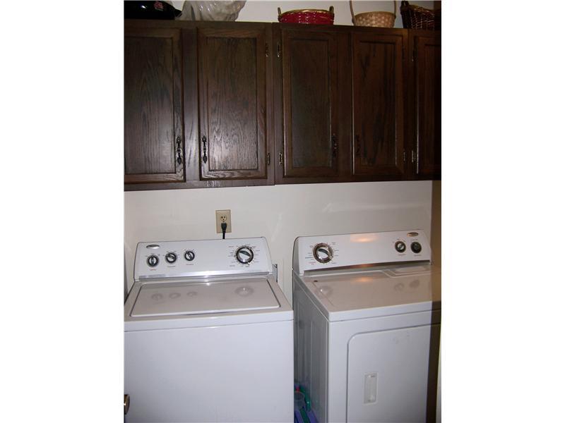 2140 Brewster Road Indianapolis, IN 46260 - Photo 22 of 24 Gallery Image 22