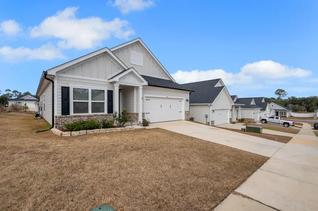 $2,600 | 4354 Bottle Brush Lane, Tallahassee, FL 32303