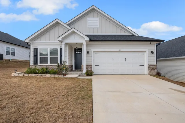 $2,600 | 4354 Bottle Brush Lane, Tallahassee, FL 32303