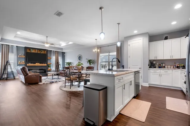 $2,600 | 4354 Bottle Brush Lane, Tallahassee, FL 32303