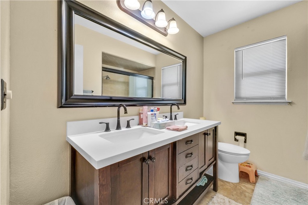 6019 Magnolia Avenue Rialto, CA 92377 - Photo 32 of 42