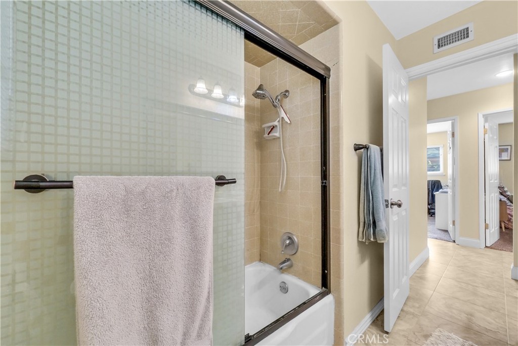 6019 Magnolia Avenue Rialto, CA 92377 - Photo 33 of 42