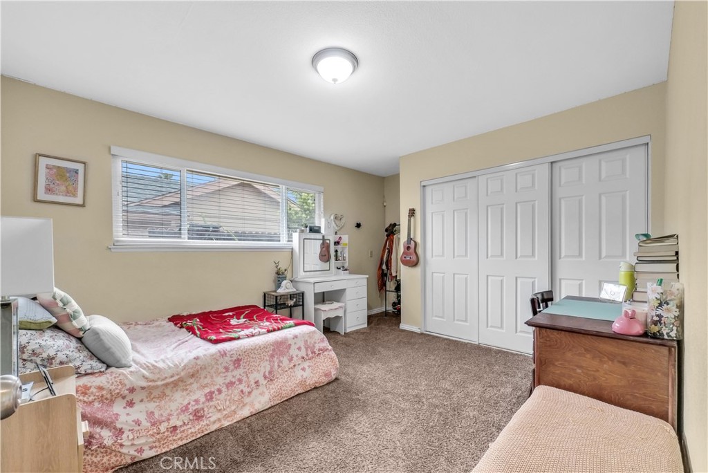 6019 Magnolia Avenue Rialto, CA 92377 - Photo 34 of 42