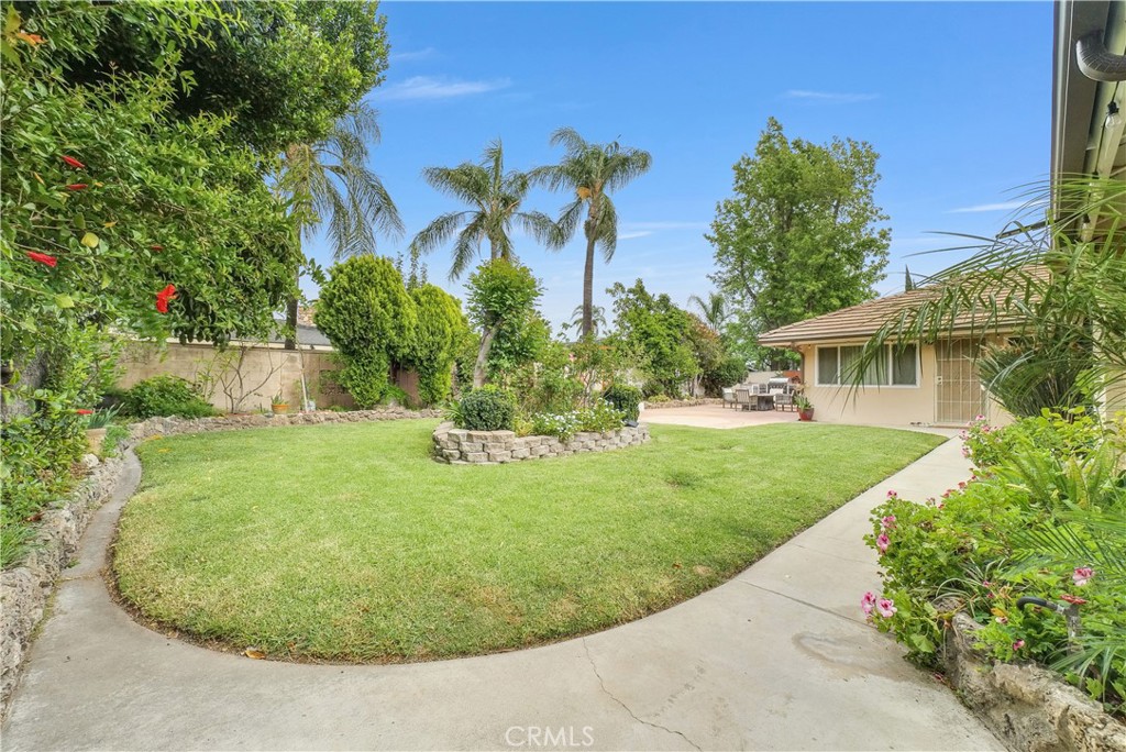 6019 Magnolia Avenue Rialto, CA 92377 - Photo 42 of 42