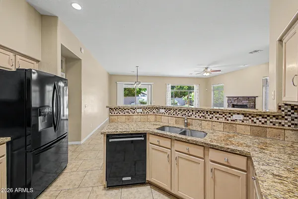 $439,900 | 2018 East Beautiful Lane, Phoenix, AZ 85042