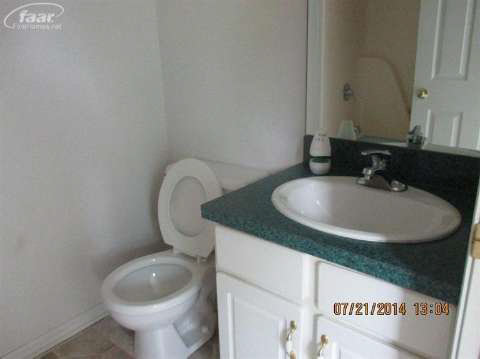 4352 North Jennings Road Flint, MI 48504 - Photo 20 of 24 20415287-19.JPG