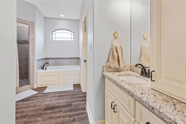 $316,500 | 18813 Cade Street, Iowa, LA 70647