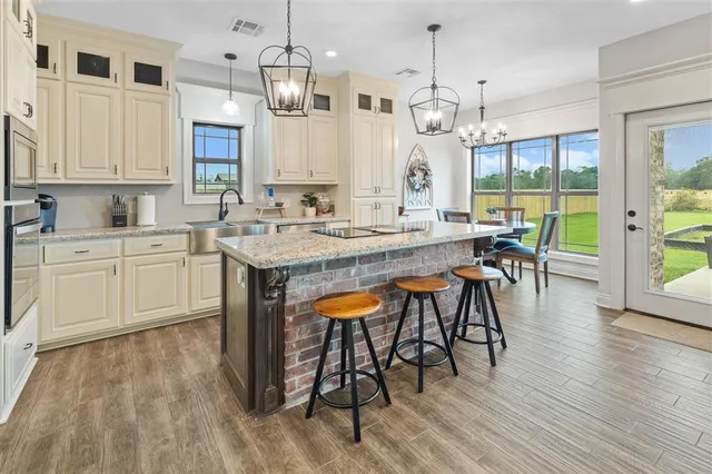 $316,500 | 18813 Cade Street, Iowa, LA 70647