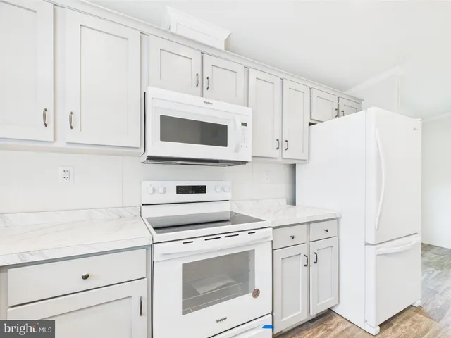 $154,900 | 140 Pawnee Avenue, Dover, PA 17315