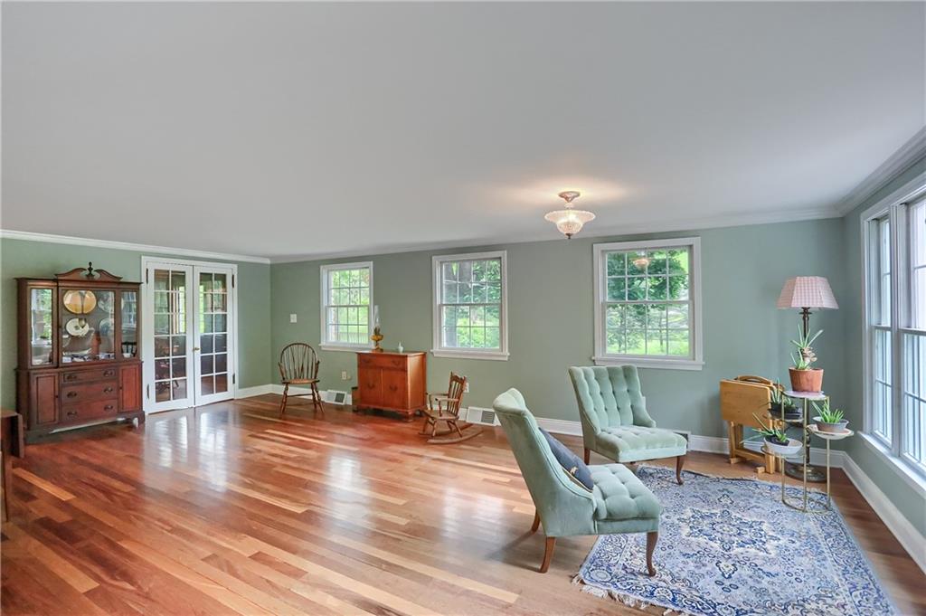 245 Hutchman Road Mars, PA 16046 - Photo 11 of 50